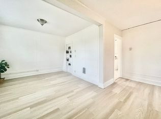 28 Kenwood Ave, Fairfield, CT 06824
