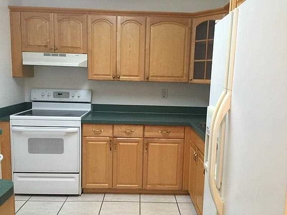 2nd image of 7700 Camino Real #D304