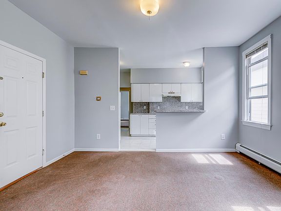 2nd image of 130 Melrose Ave Floor 2