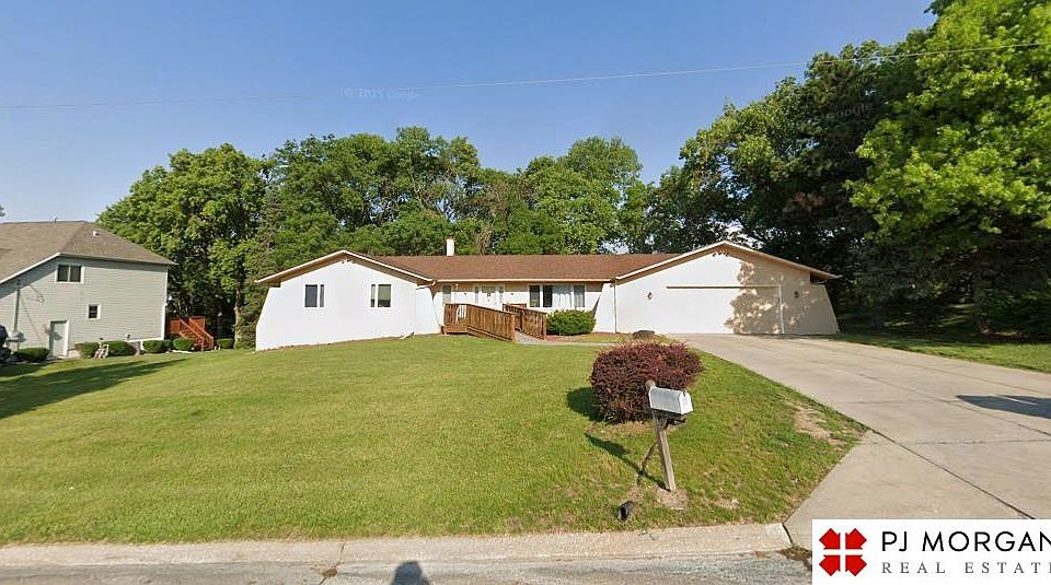 1st image of 3618 N 114th Ave