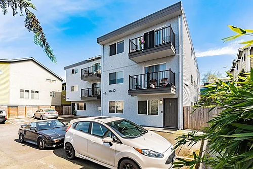 Del-View Apartments Photo 1
