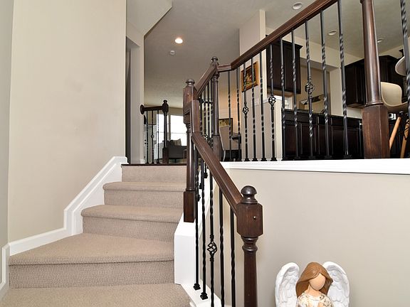 4th image of 6470 Park Pointe Ct