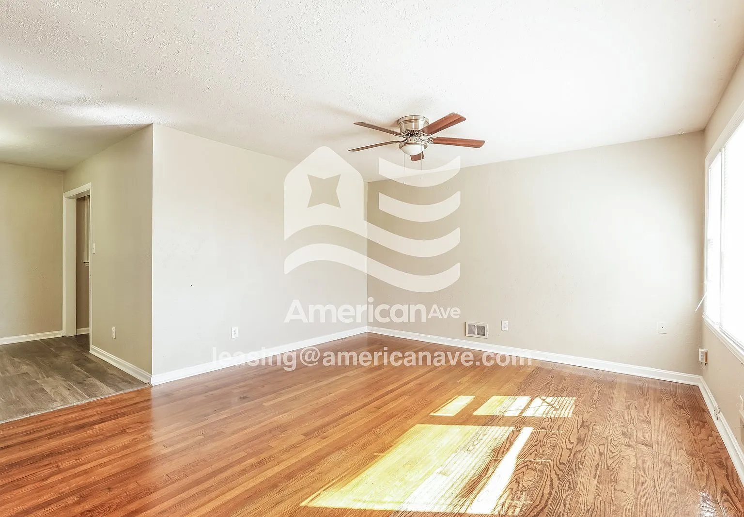 3 bed, 2.0 bath, 1549 sqft, $1,733 — Photo 3