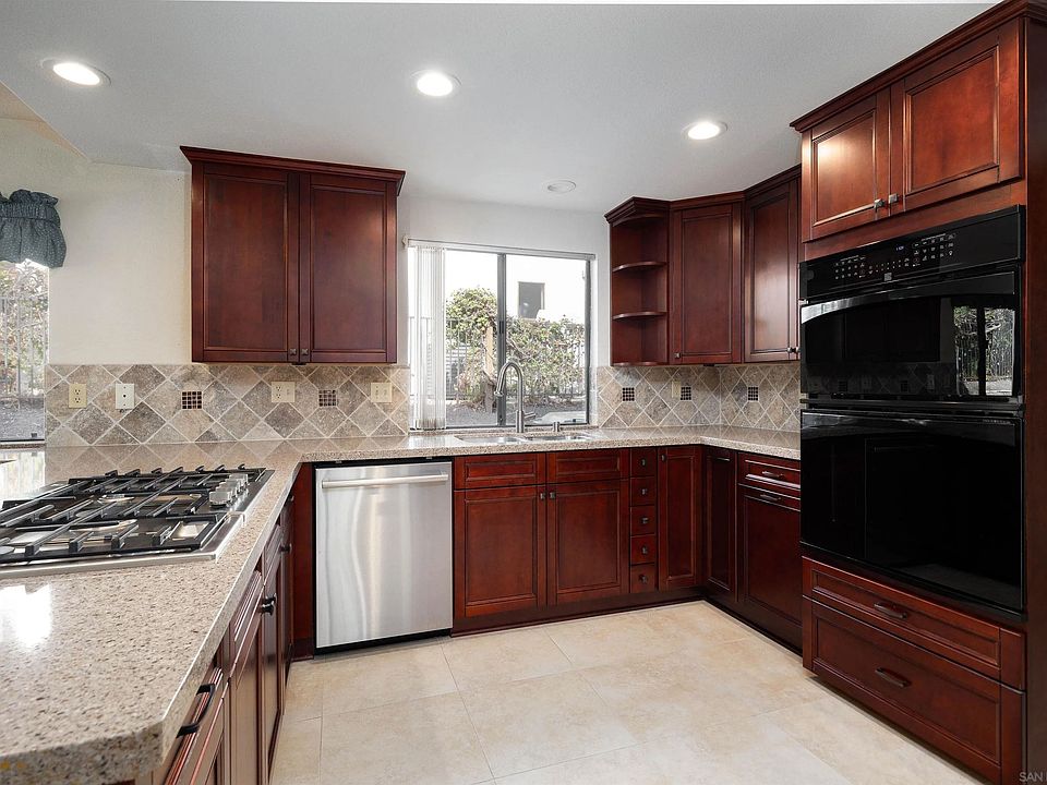 1st image of 11939 Avenida Consentido