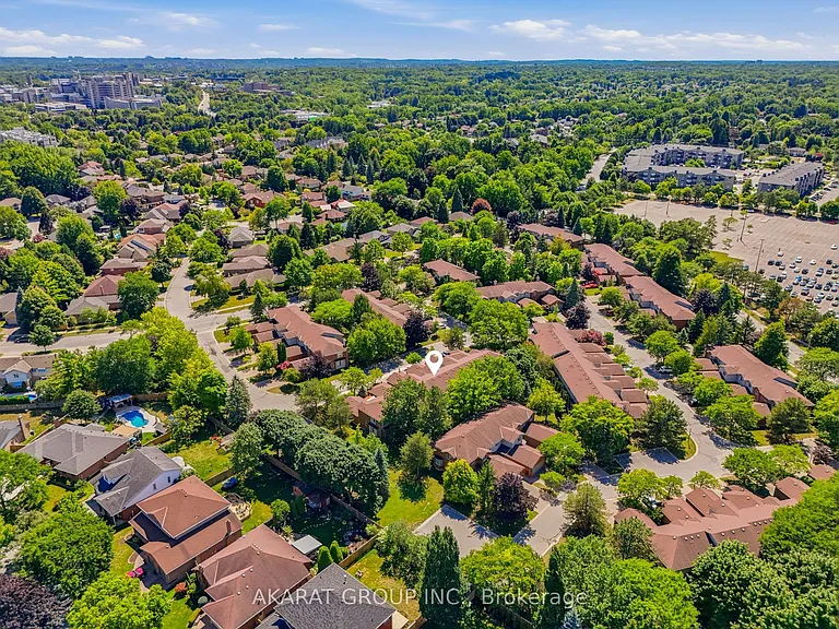 70 Sunnyside Dr #9 — Photo 42