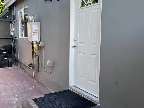 6720 Belmar Ave, Reseda, CA 91335