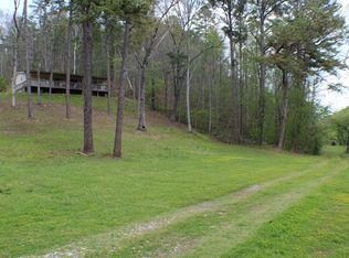 214 Doe Valley Rd, Tallapoosa, GA 30176