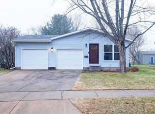 502 Southline Rd, Rothschild, WI 54474