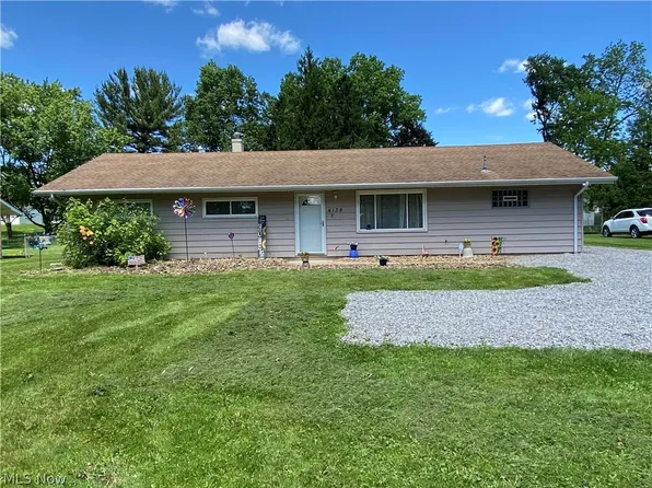 4138 Burkey Rd, Youngstown, OH 44515