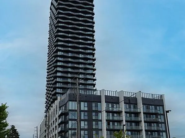 36 Zorra St #110, Toronto, ON M8Z 0G5