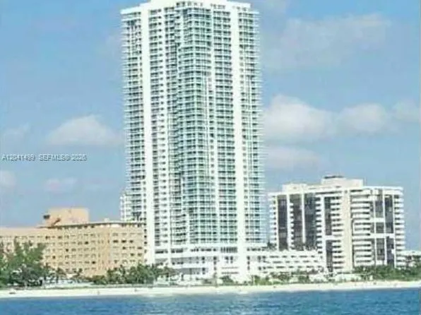 6365 Collins Ave, Miami Beach, FL