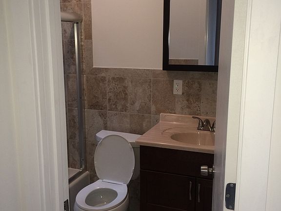5th image of 4865 37th Street # Fl 1ST