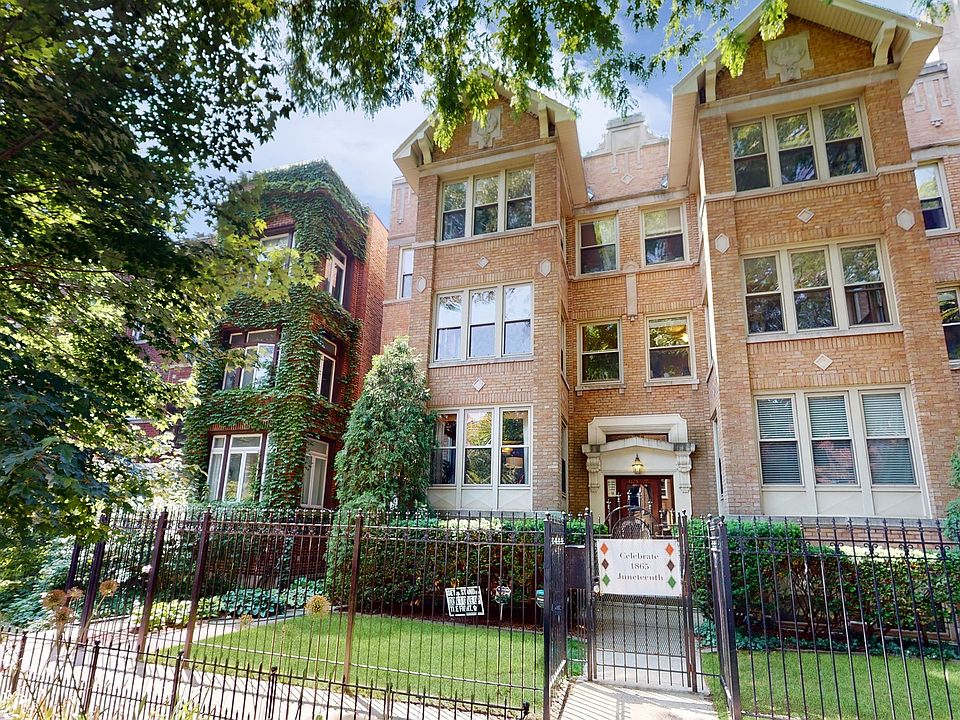 1st image of 1325 W Albion Ave APT 1E