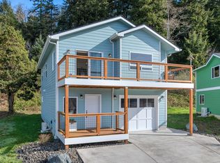 806 Salmonberry Ct, Garibaldi, OR 97118