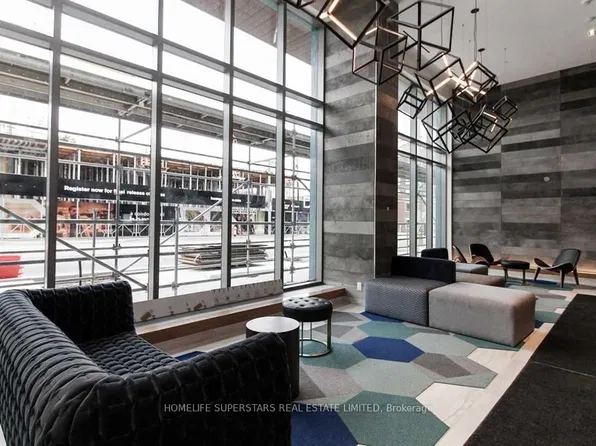 120 Parliament St #1813, Toronto, ON M5A 0N6