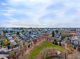 5380 Oben St #18, Vancouver, BC V5R6H7