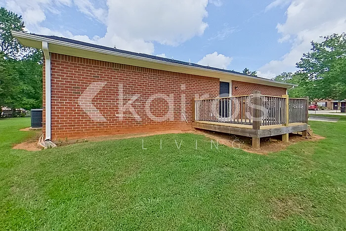 110 Fawn Dr — Photo 22
