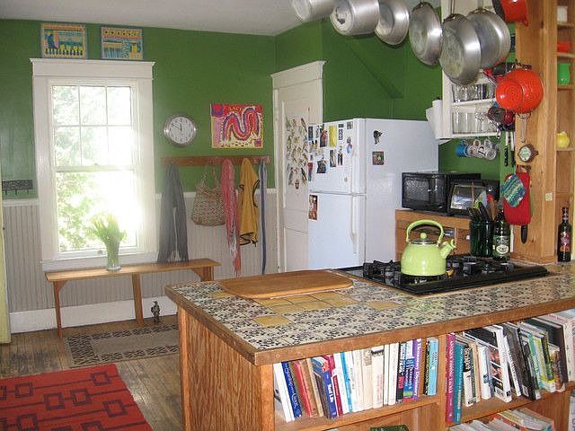 2nd image of 41 Colonial Rd