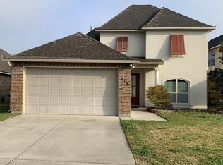 315 Forest Grove Dr, Youngsville, LA 70592