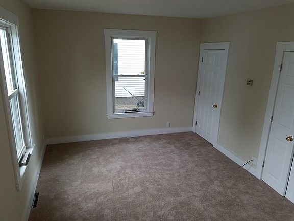 4th image of 23 Sampson St