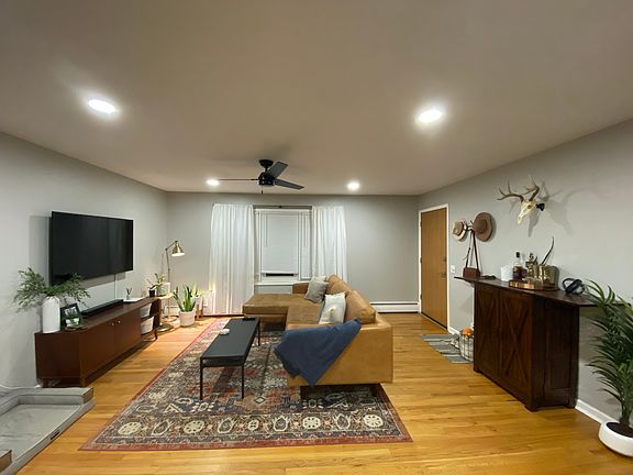 3rd image of 3305 Lotheville Rd #3307