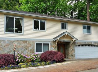 821 Edmonds St, Edmonds, WA 98020