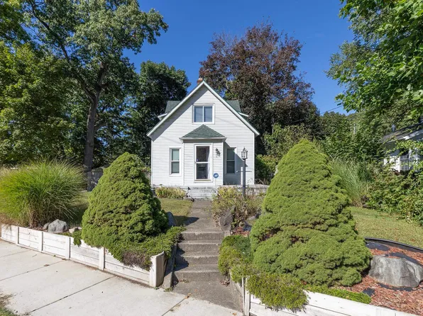 206 W Simonton St, Elkhart, IN 46514