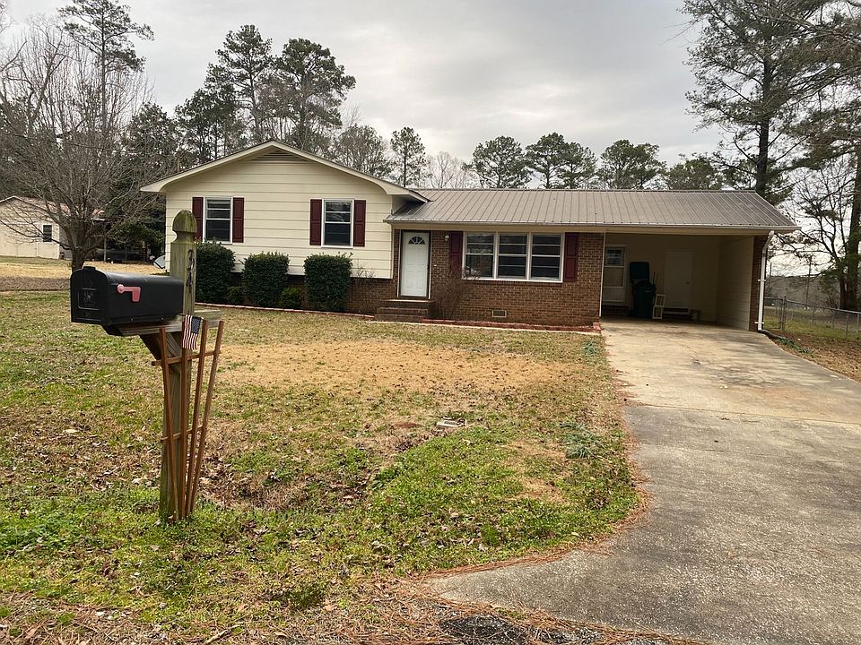 1st image of 34 Wildwood Dr