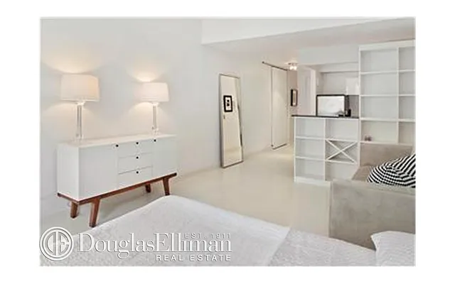 Rented by Douglas Elliman | media 2