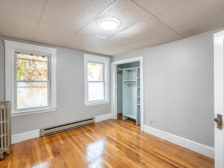 39 Perry St #1 — Photo 13