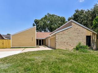 15910 Tumbling Rapids Dr, Houston, TX 77084