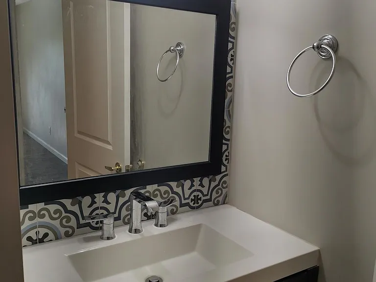3639 Taliluna Ave #4D — Photo 6