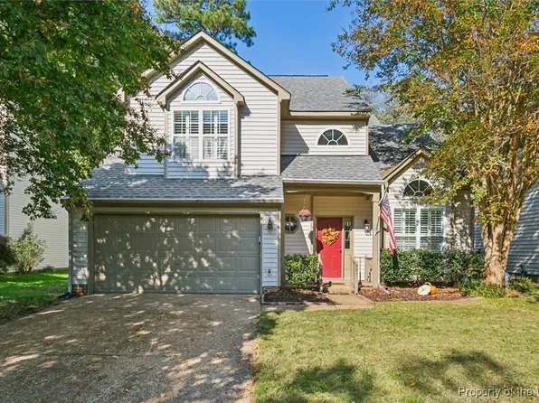 971 Heathland Dr, Newport News, VA 23602