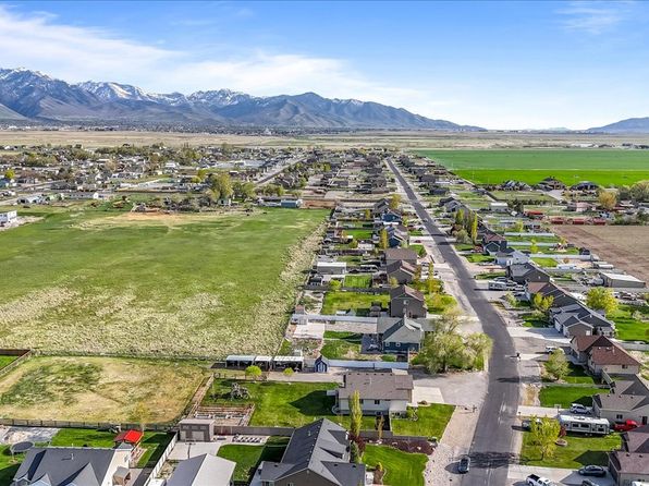 4206 N Rose Springs Rd, Erda, UT 84074