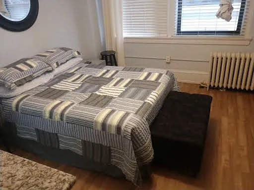 1324 Locust St — Photo 23