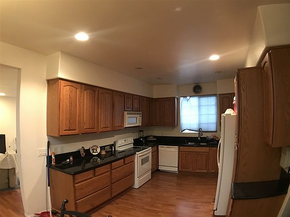 4th image of 100 Las Flores Dr