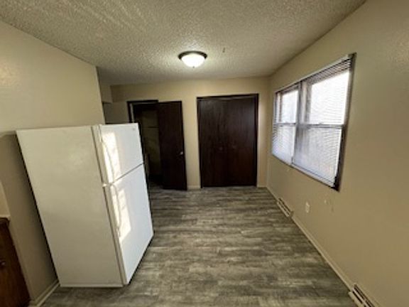 5th image of 770 Grand Blvd APT 4