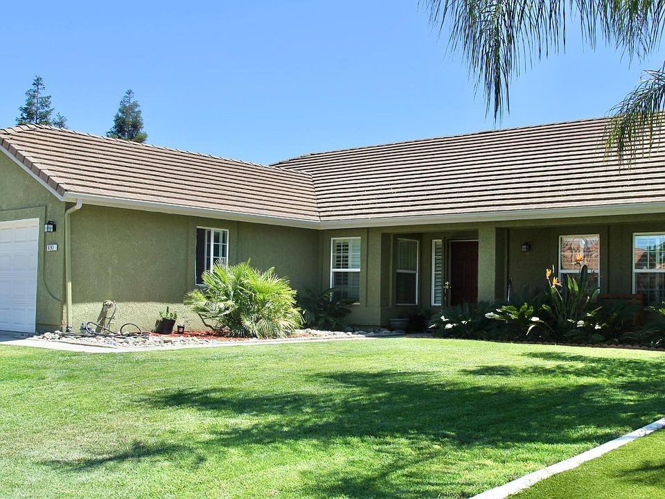 1st image of 692 Saint Montelena Dr