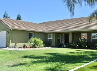 692 Saint Montelena Dr, Madera, CA