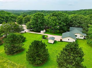 28704 Cromwell Rd, Shell Knob, MO 65747