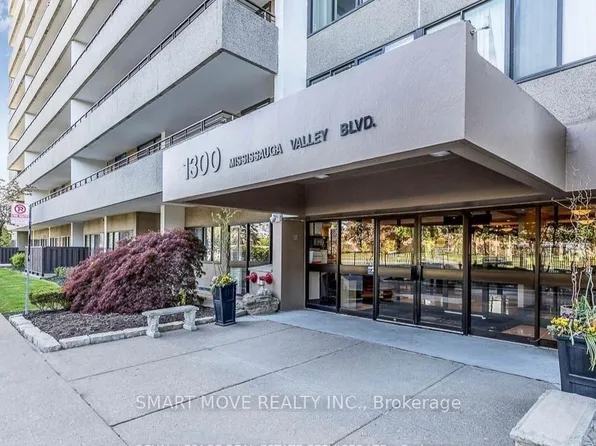 1300 Mississauga Valley Blvd, Mississauga, ON