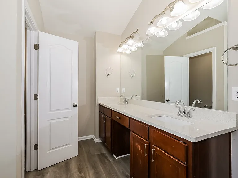 3996 Yosemite Park Ln — Photo 12
