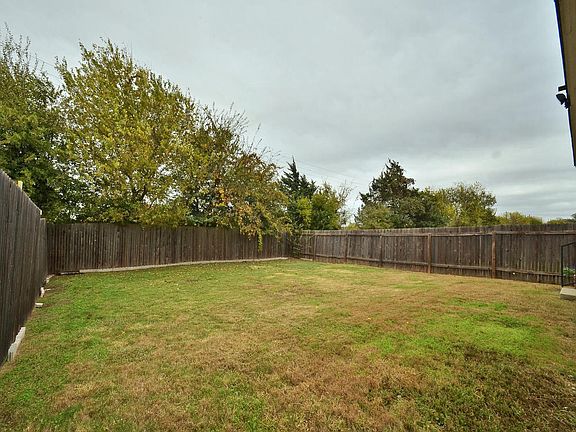 2nd image of 437 Sweet Leaf Ln
