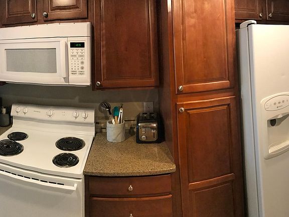 5th image of 9005 E Lehigh Ave APT 10