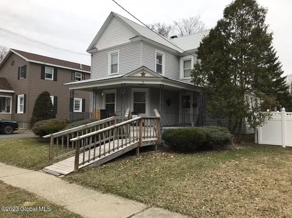 8 Catherine Street, Hudson Falls, NY 12839