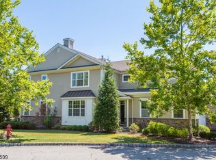 2 McNish Way, Caldwell, NJ 07006