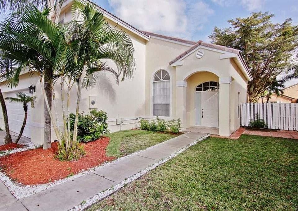 1st image of 19094 NW 12th Ct