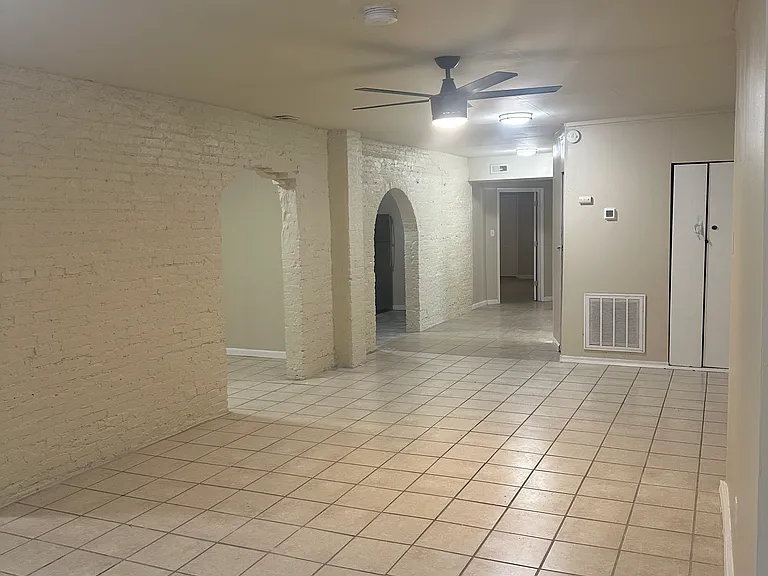 1410 Madison Ave #B — Photo 10