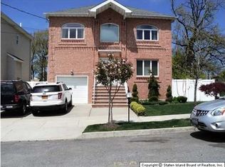 25 Harold St, Staten Island, NY 10314