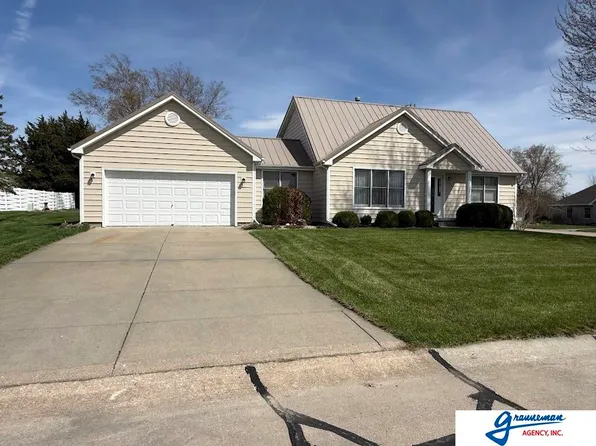 1122 Oak St, Syracuse, NE 68446